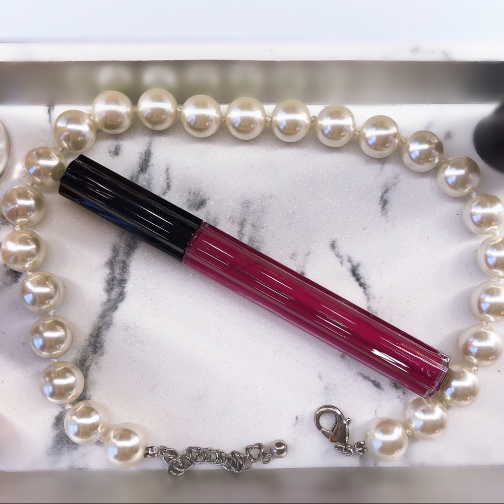 KVD Everlasting Hyperlight Liquid Lipstick - BANEBERRY 60